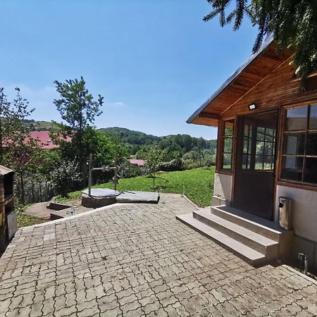 Eva'S Garden Villa Breaza  Buitenkant foto